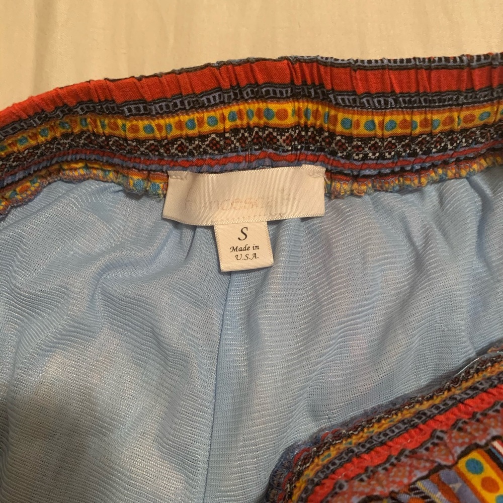 Shorts - Picture 4 of 4